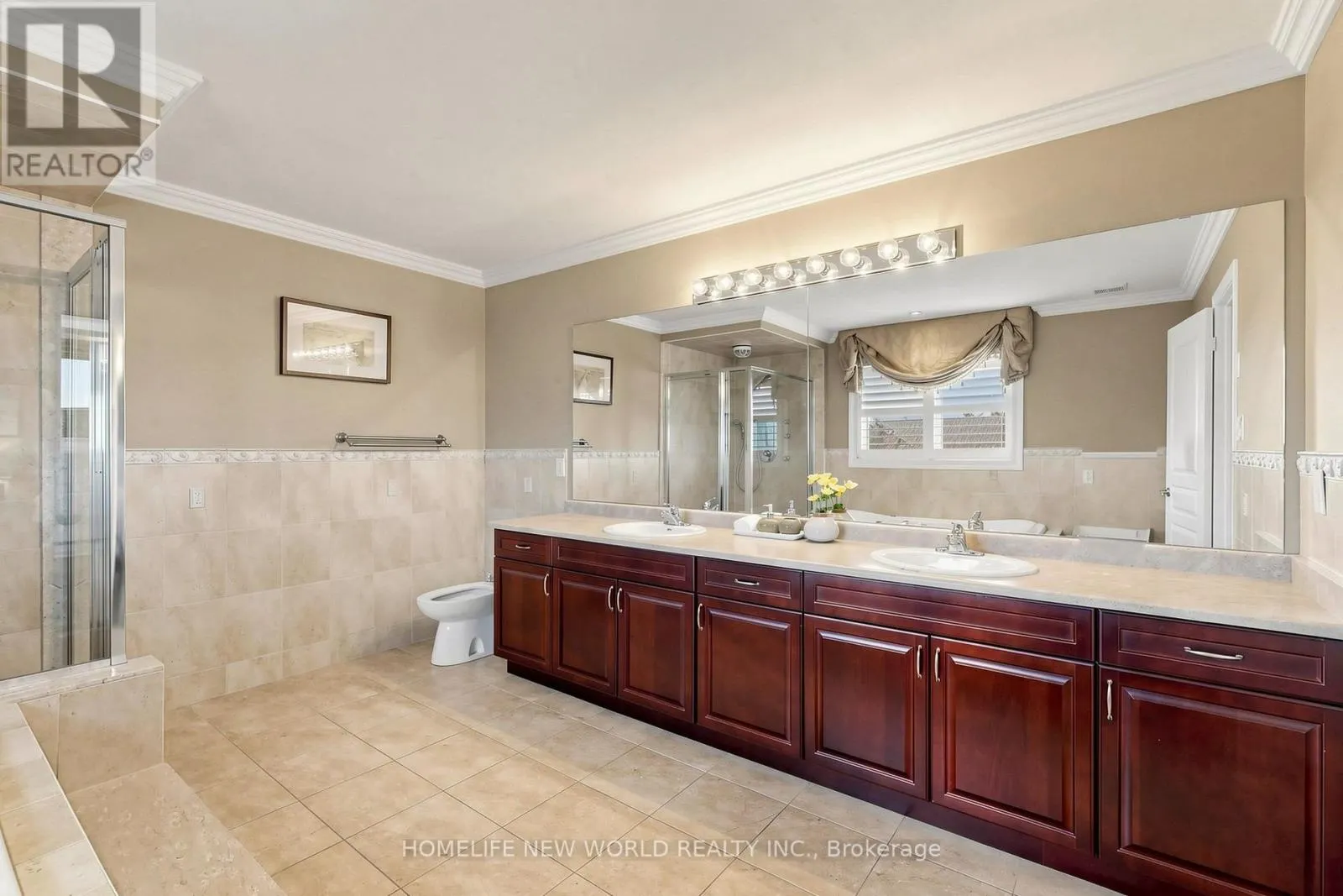 19 FEATHERWOOD DRIVE