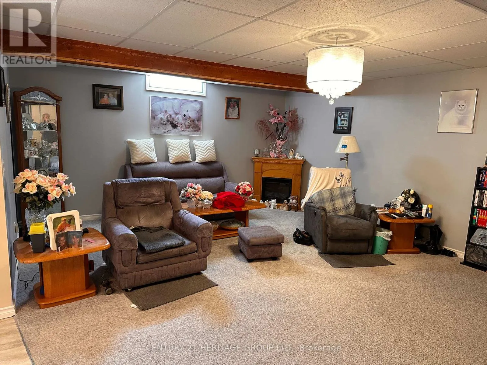 49 SHORE CRESCENT