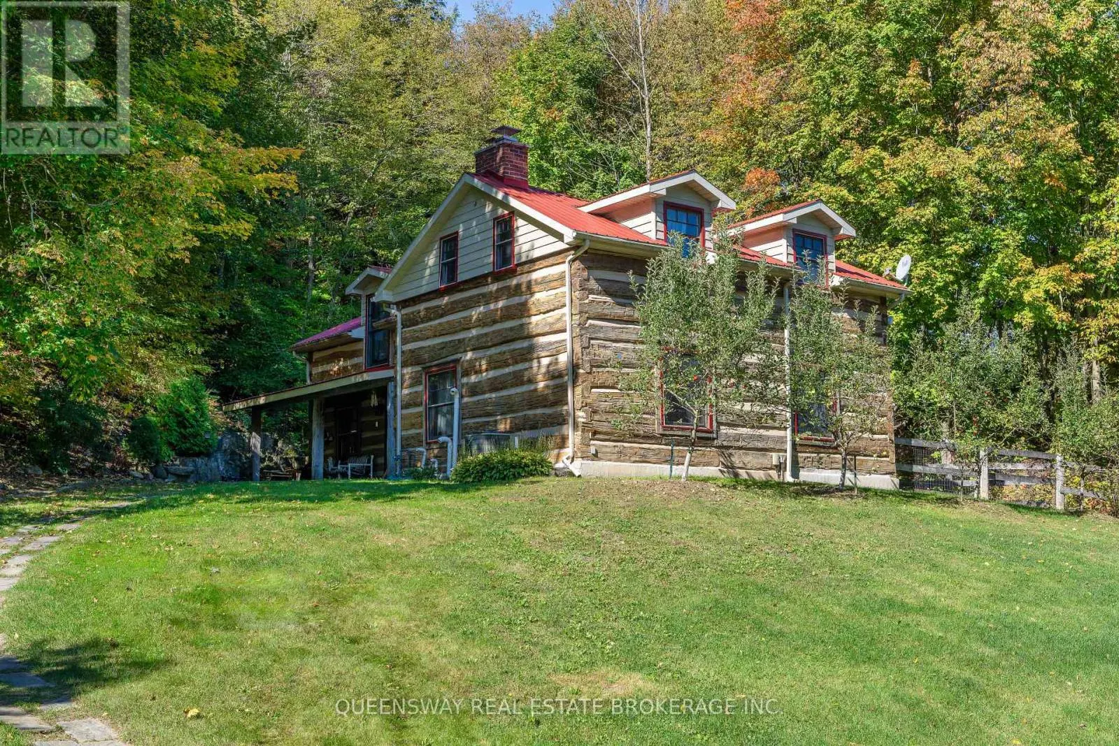 8388 FIFTH SIDE ROAD