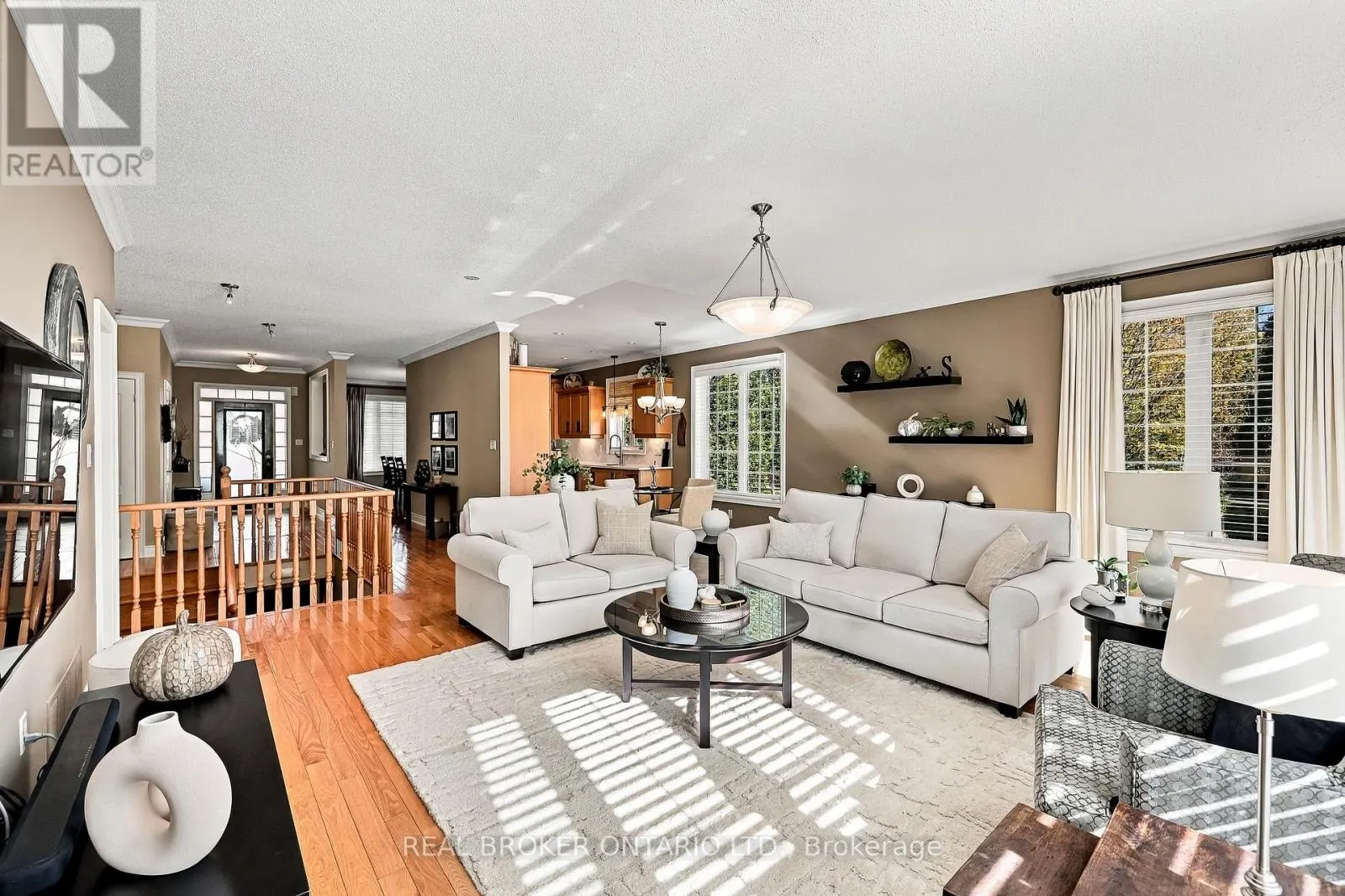 8 ASH GREEN LANE