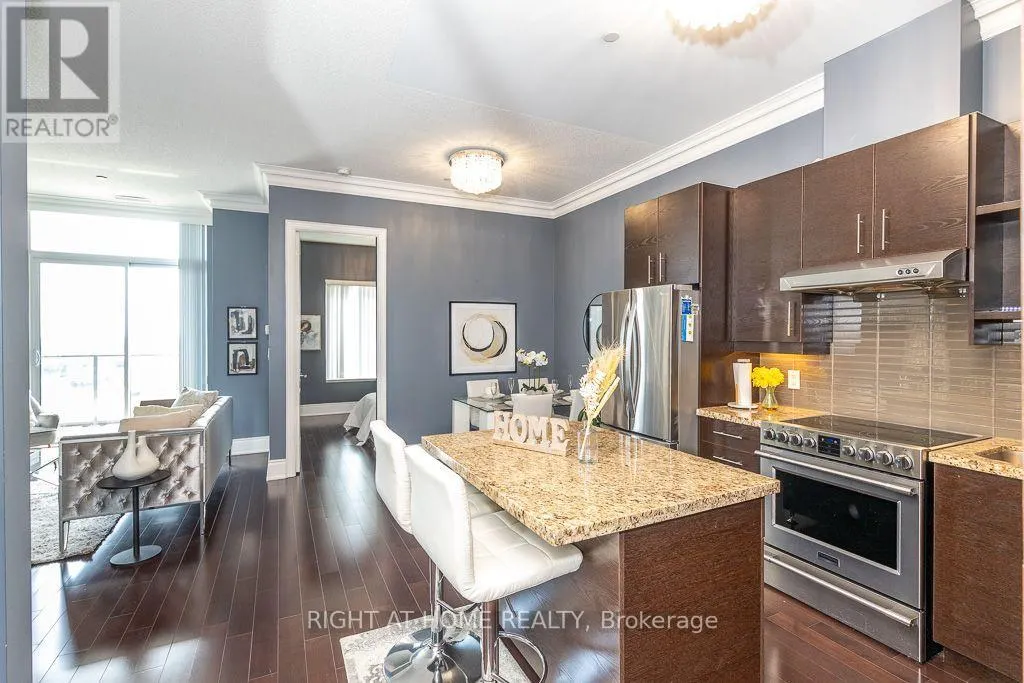 PH05 - 325 SOUTH PARK ROAD