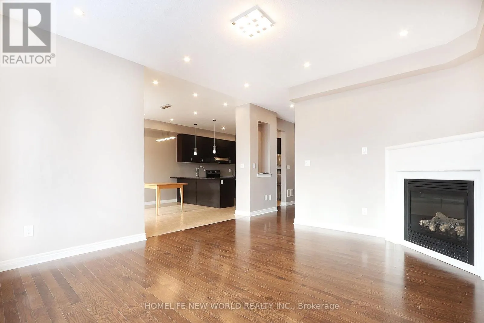 2ND MASTER BEDROOM - 41 PULPWOOD CRESCENT