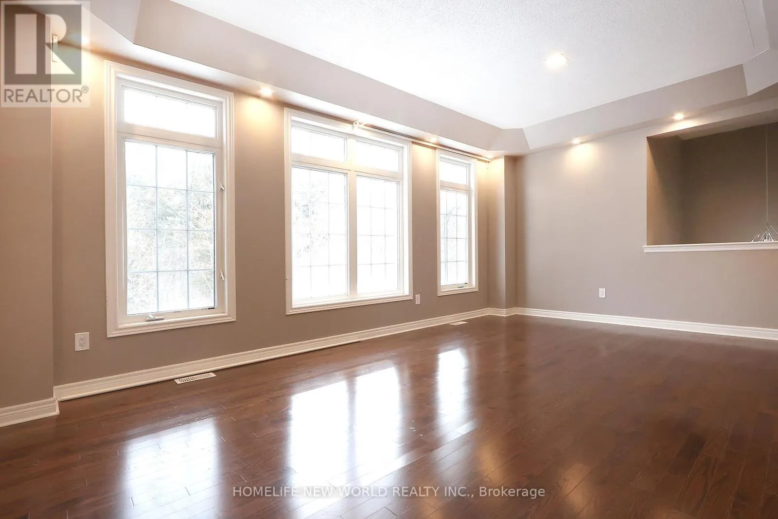 2ND MASTER BEDROOM - 41 PULPWOOD CRESCENT