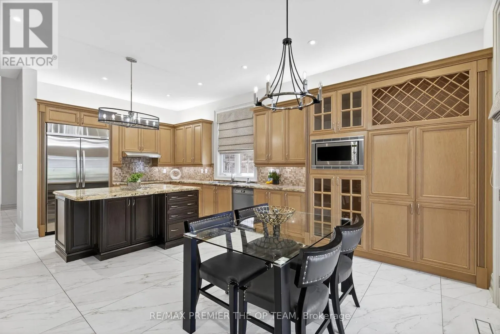 24 GRAND VELLORE CRESCENT