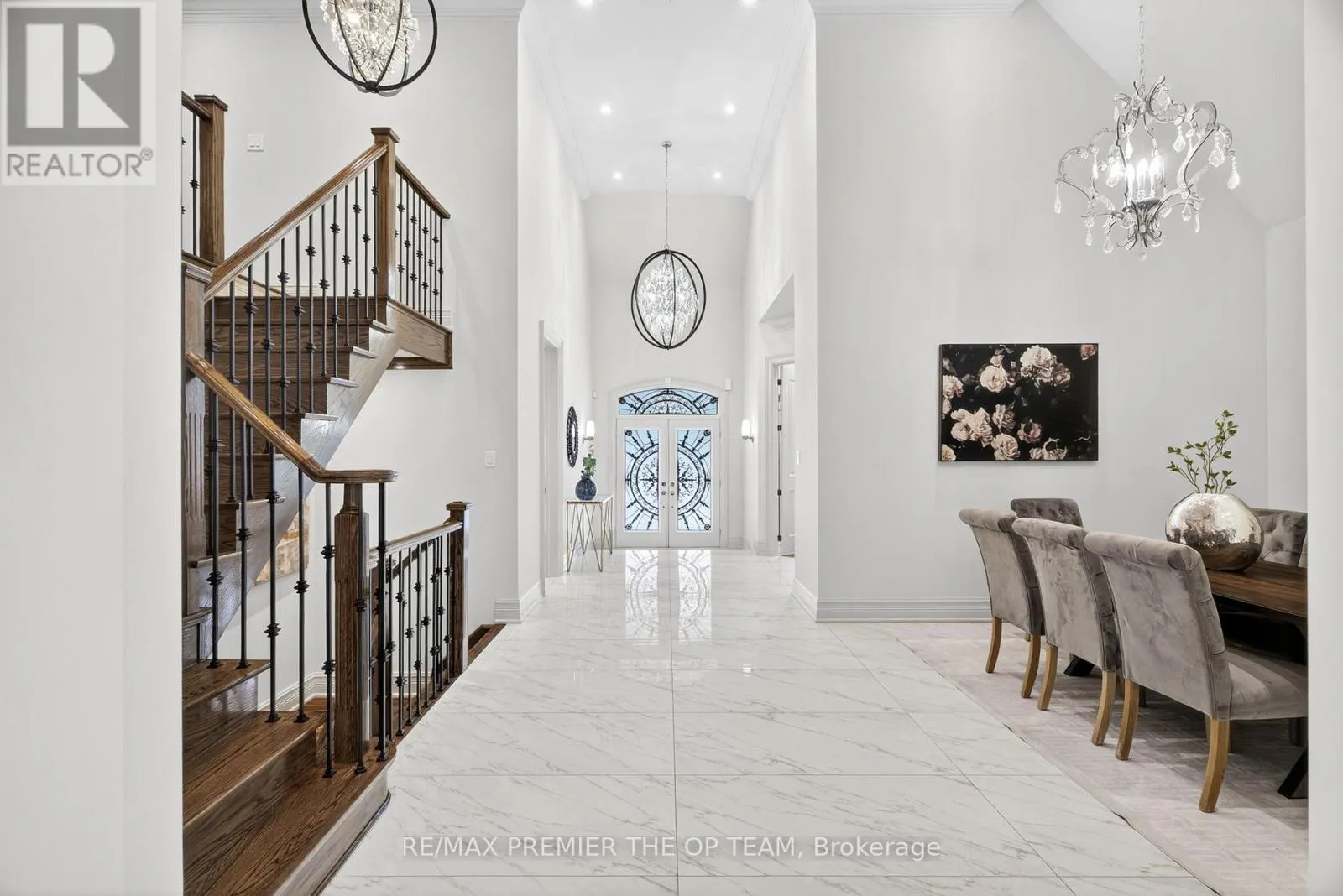 24 GRAND VELLORE CRESCENT