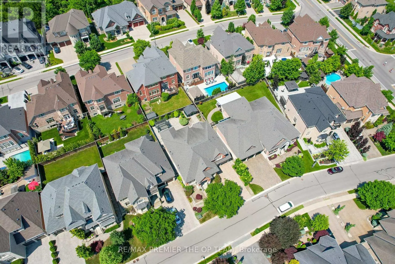24 GRAND VELLORE CRESCENT