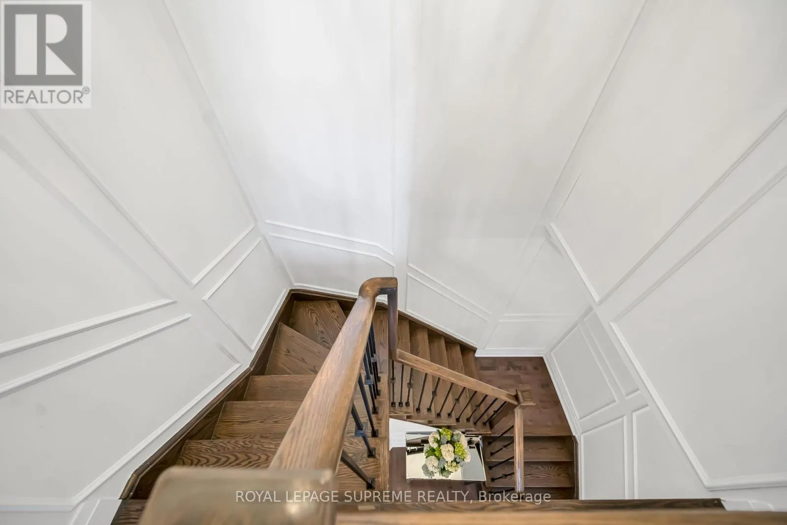 43 - 8167 KIPLING AVENUE