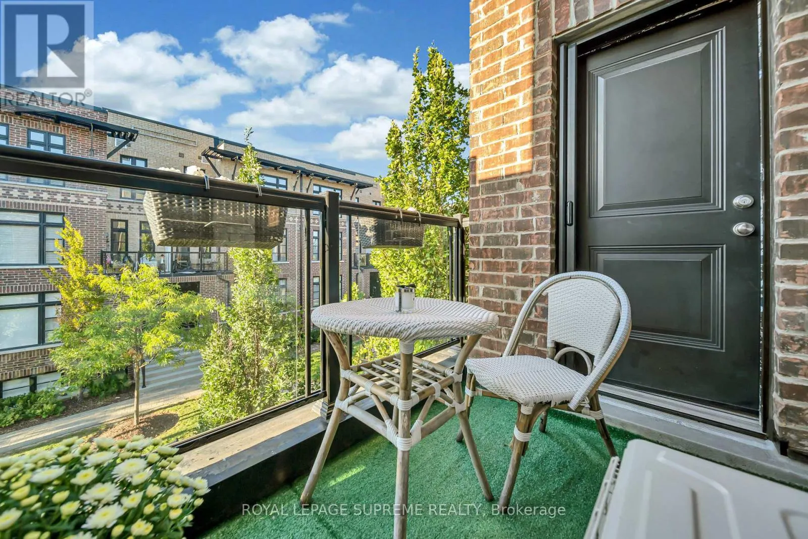 43 - 8167 KIPLING AVENUE