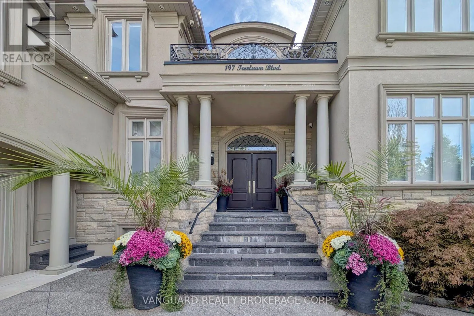 197 TREELAWN BOULEVARD