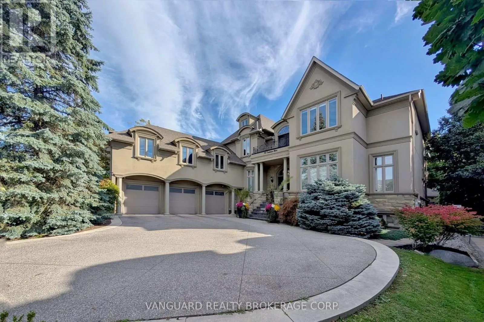 197 TREELAWN BOULEVARD