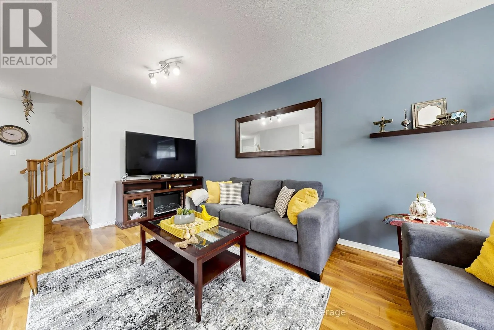 5 EVELYN BUCK LANE