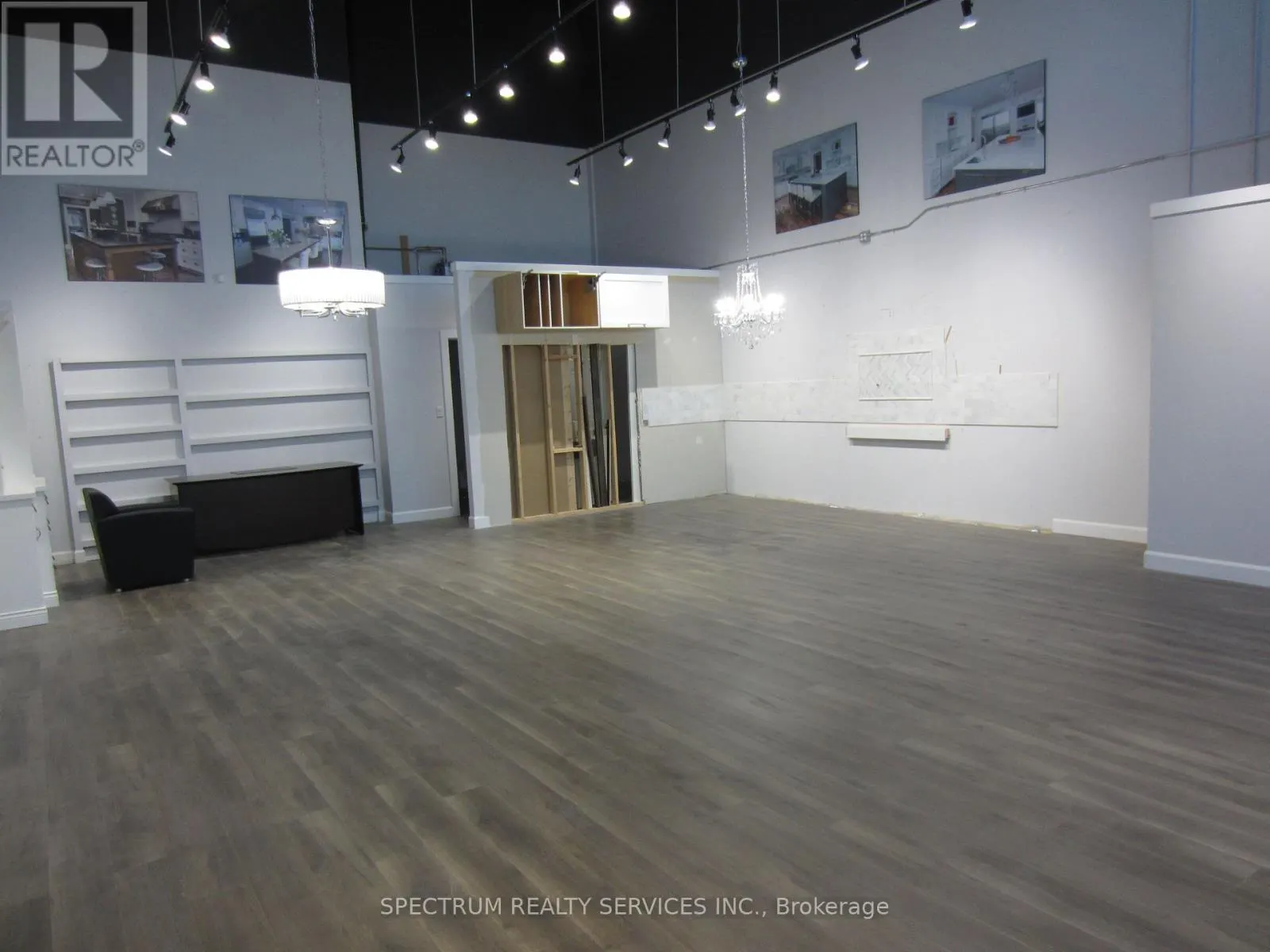#9 - 8750 JANE STREET