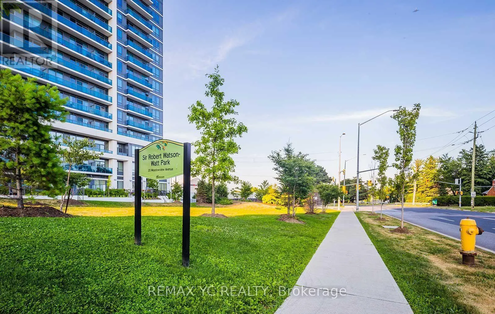408 - 7171 YONGE STREET