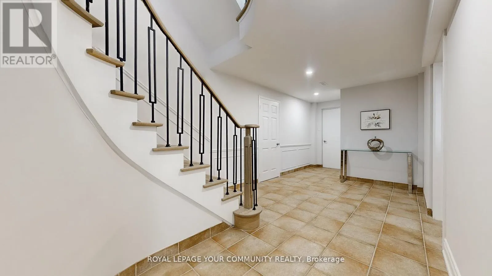 457 RAYMERVILLE DRIVE