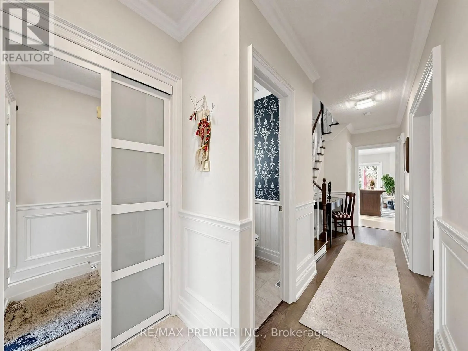 31 ROCKSPRINGS AVENUE