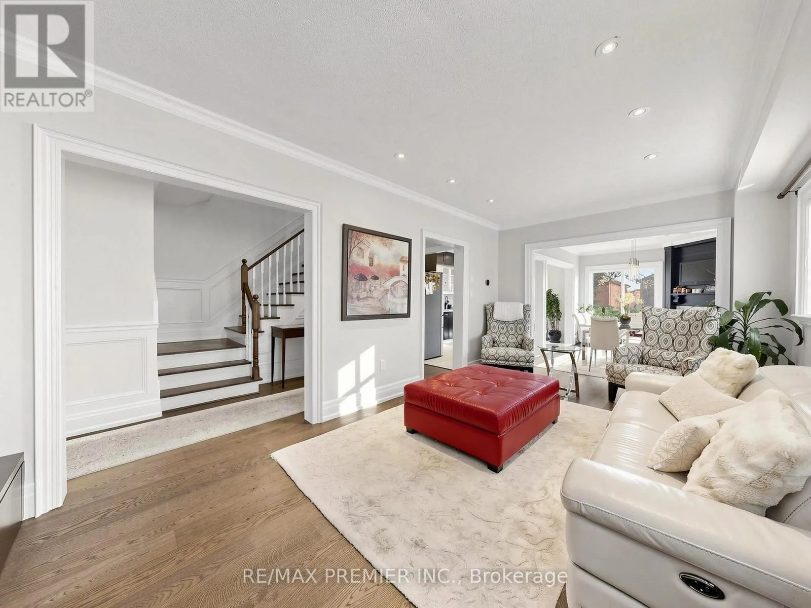 31 ROCKSPRINGS AVENUE