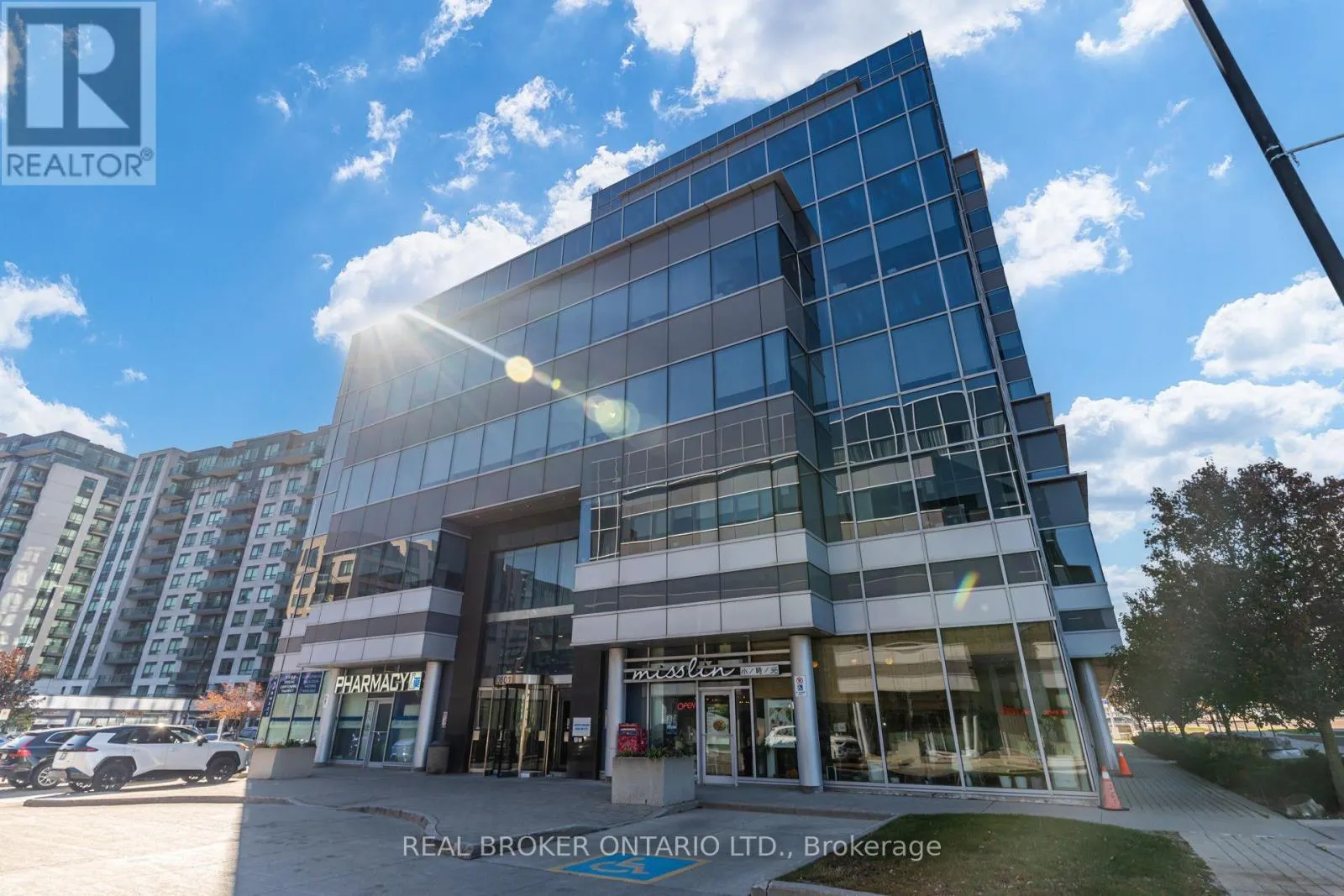 503 - 3601 HIGHWAY 7 E