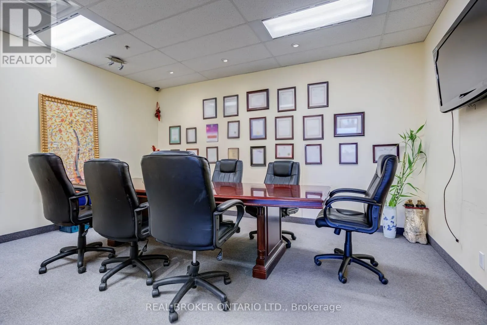503 - 3601 HIGHWAY 7 E
