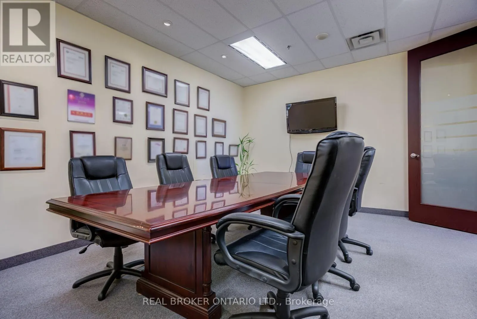 503 - 3601 HIGHWAY 7 E