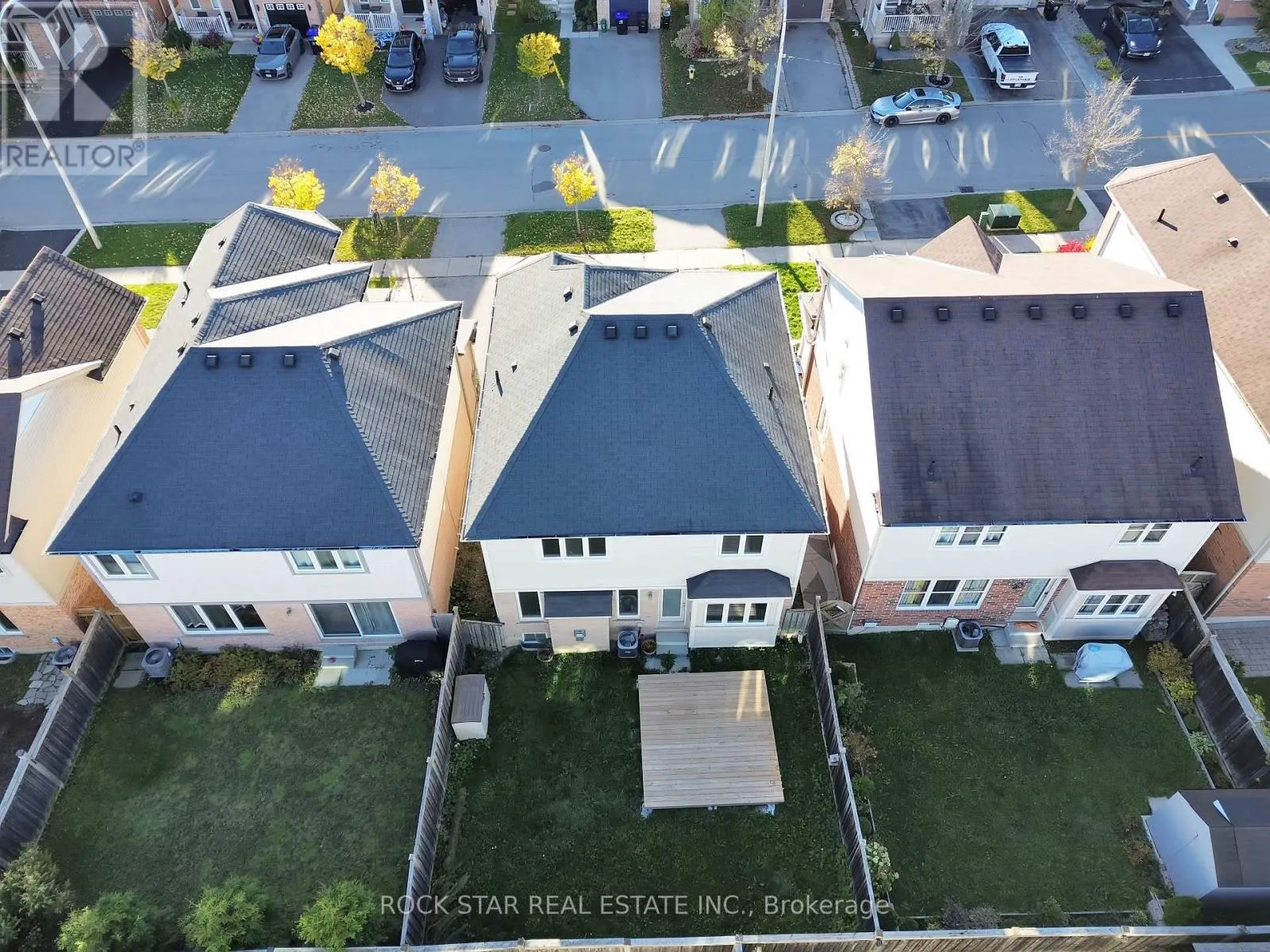 19 GORDON DRIVE