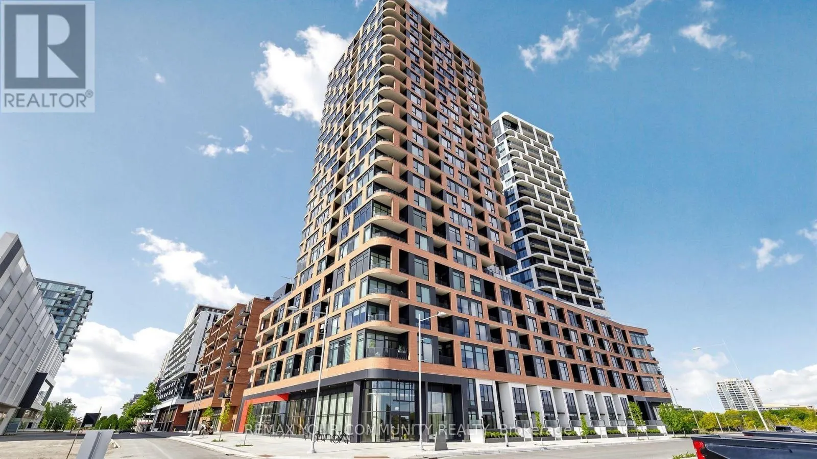 2621 - 56 ANDRE DE GRASSE STREET