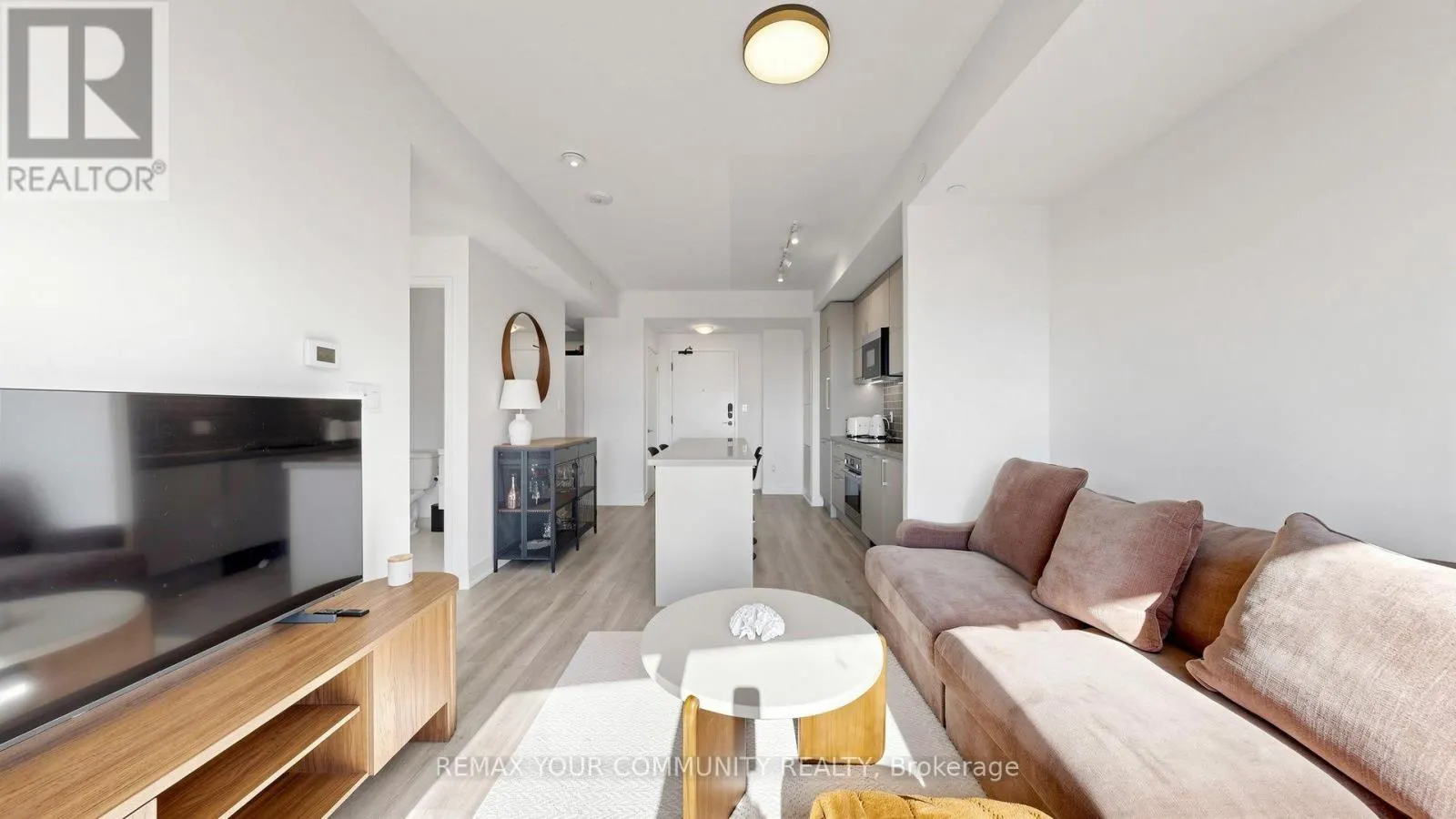 2621 - 56 ANDRE DE GRASSE STREET