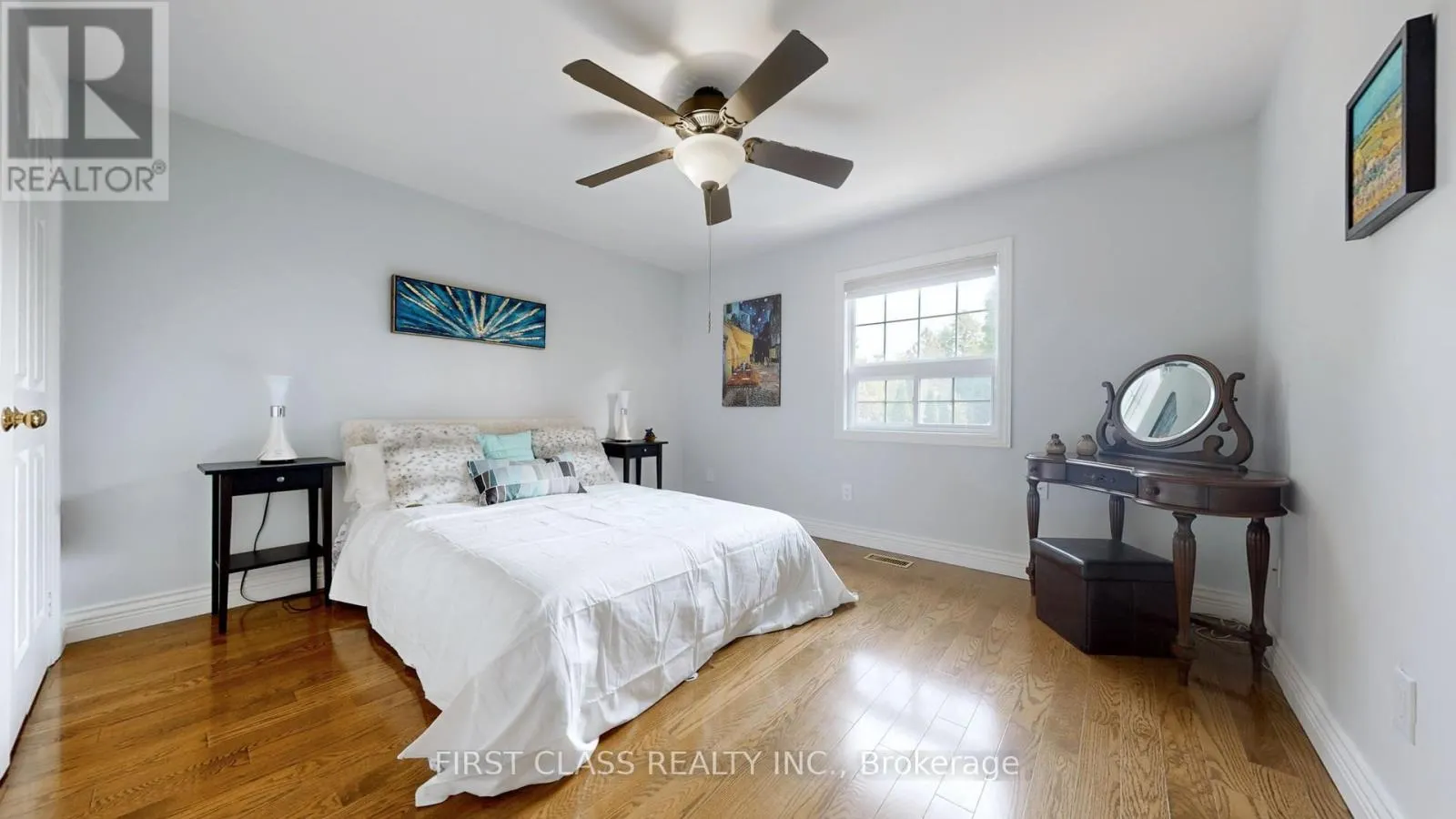 125 LONGWATER CHASE