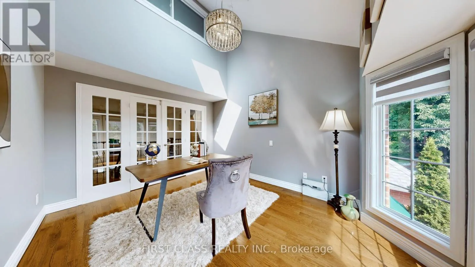 125 LONGWATER CHASE