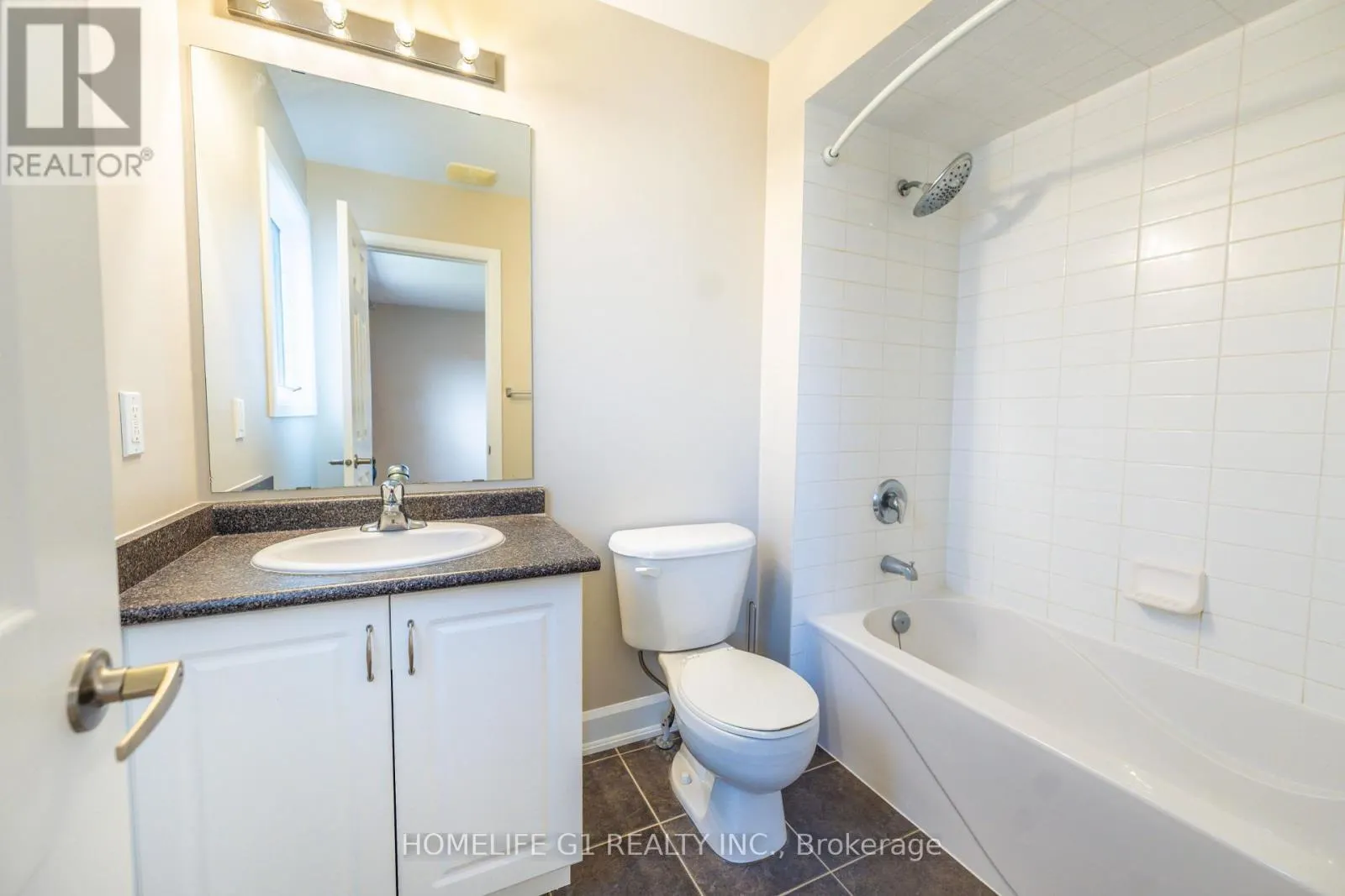 122 GWILLIMBURY DRIVE