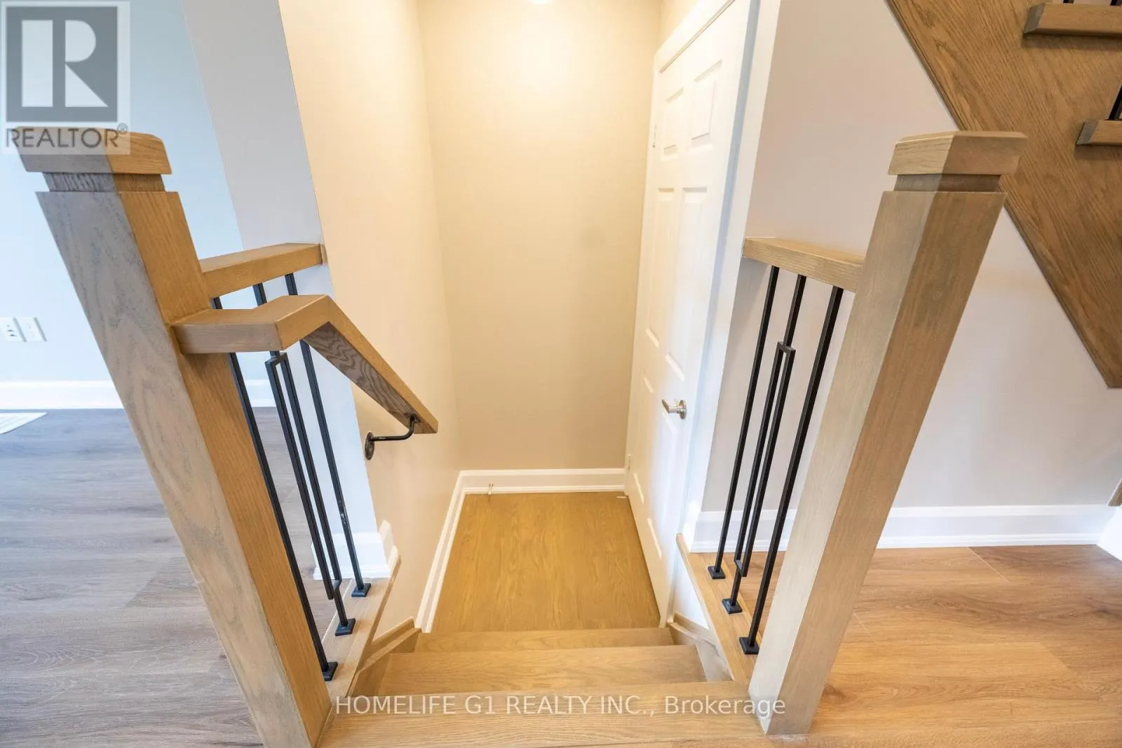 122 GWILLIMBURY DRIVE