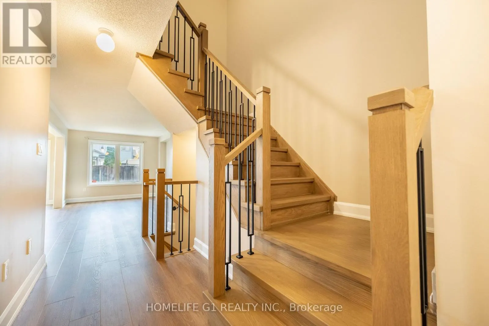 122 GWILLIMBURY DRIVE