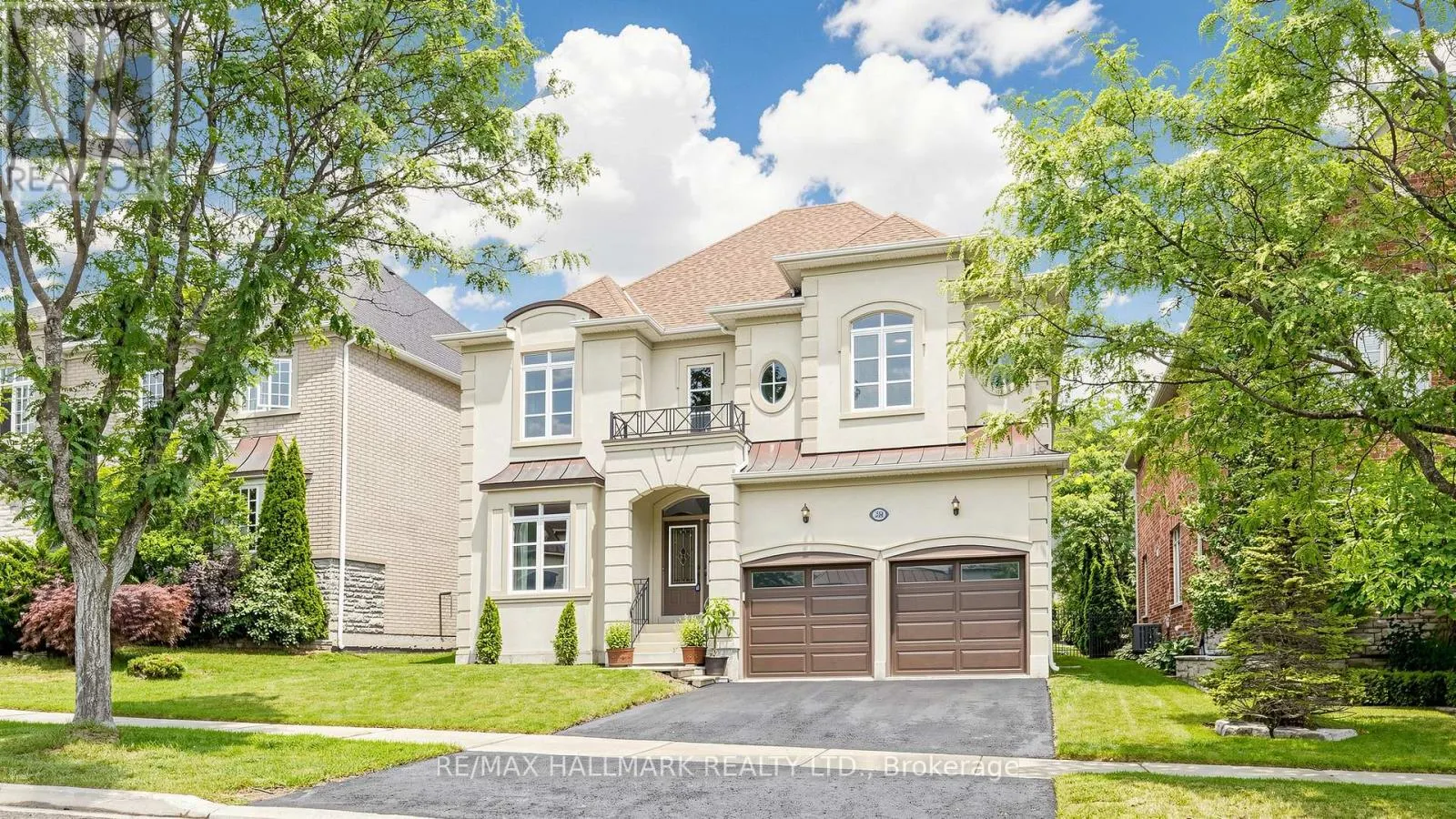 368 PARADELLE DRIVE