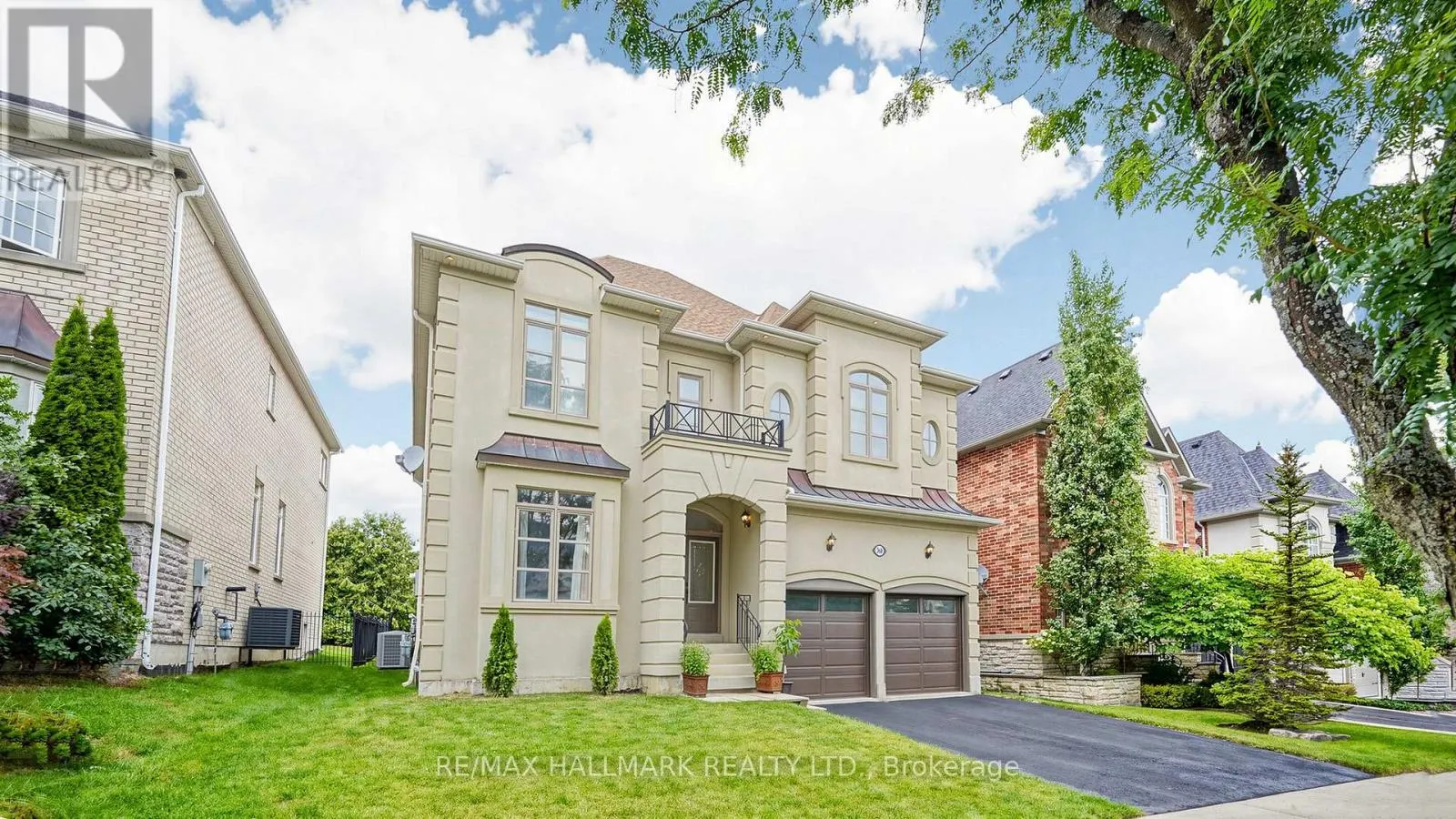 368 PARADELLE DRIVE