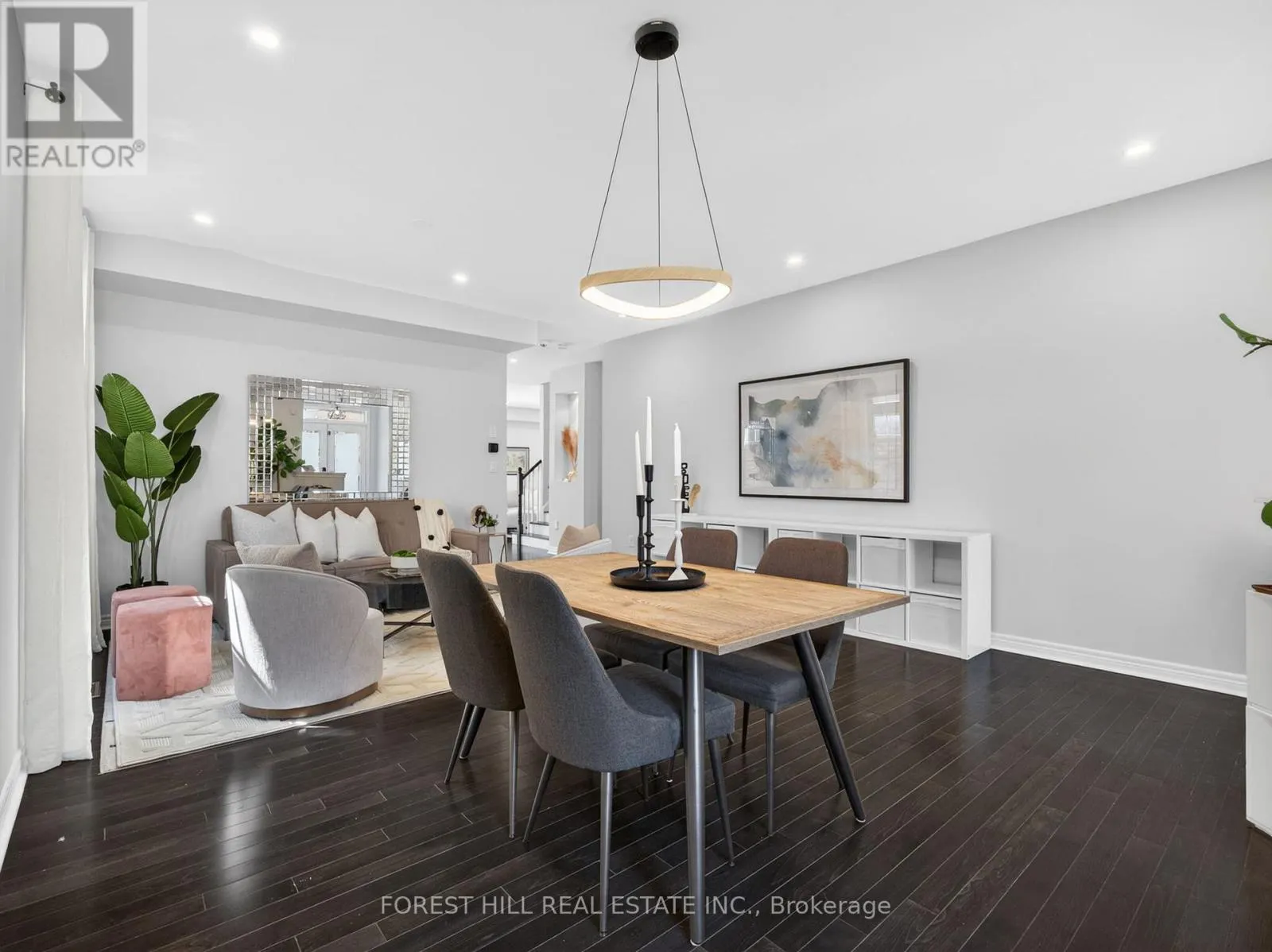 12 WALLENBERG DRIVE