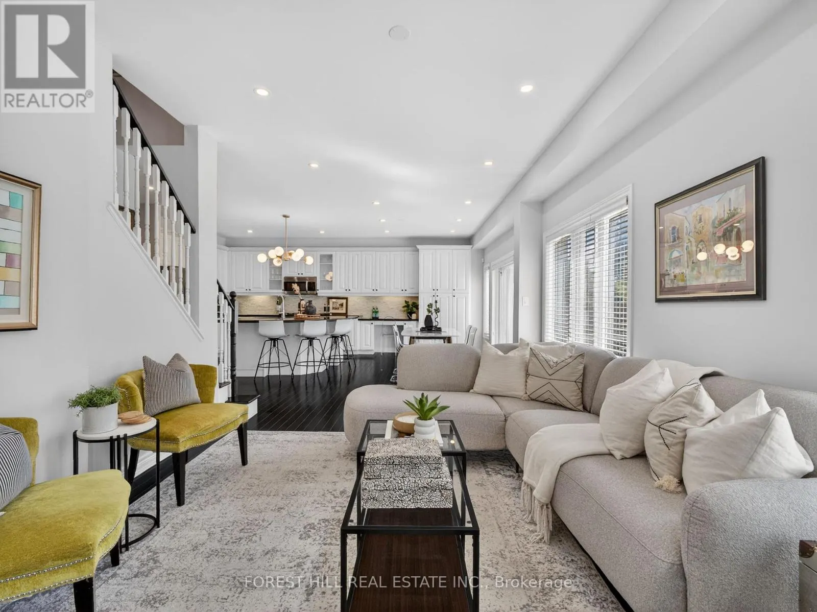 12 WALLENBERG DRIVE