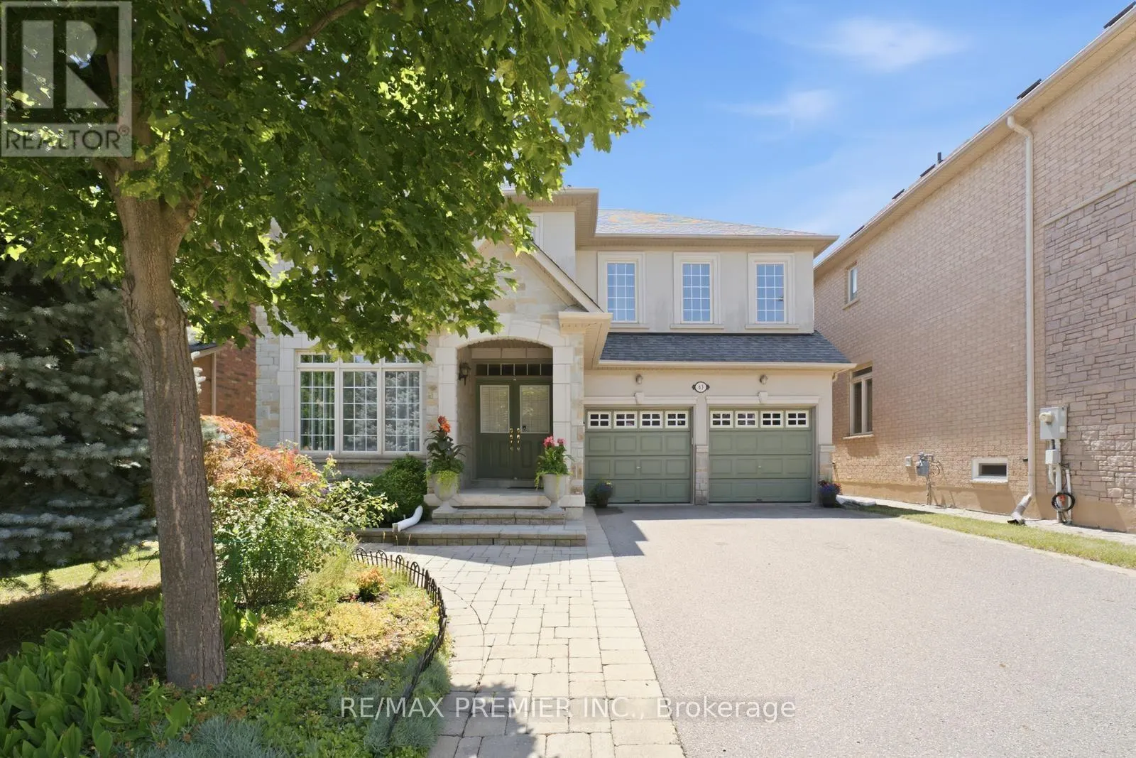 63 SUMMERIDGE DRIVE