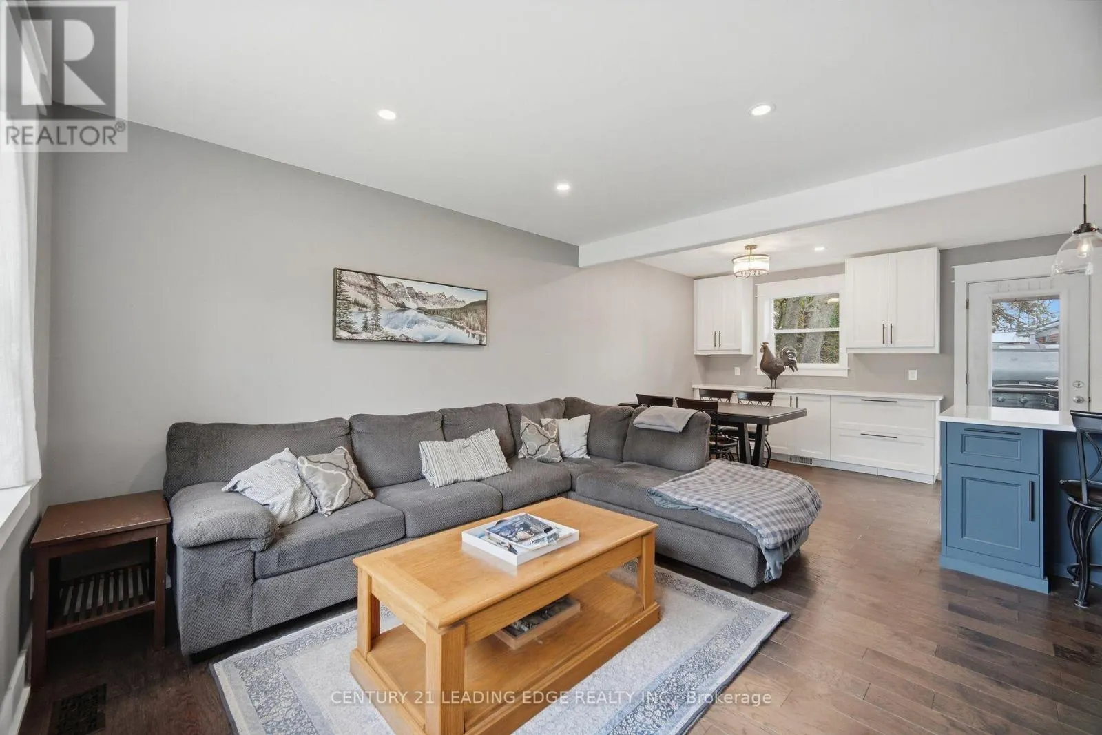 308 RUPERT AVENUE