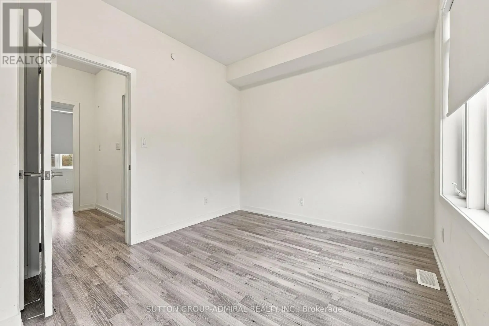 35 - 370 RED MAPLE ROAD