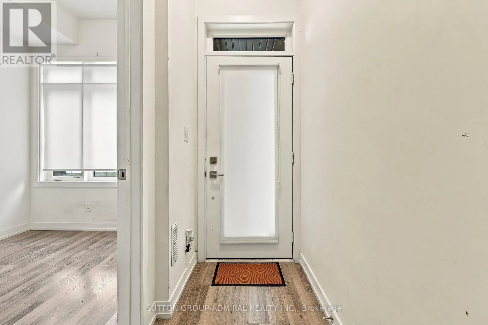 35 - 370 RED MAPLE ROAD