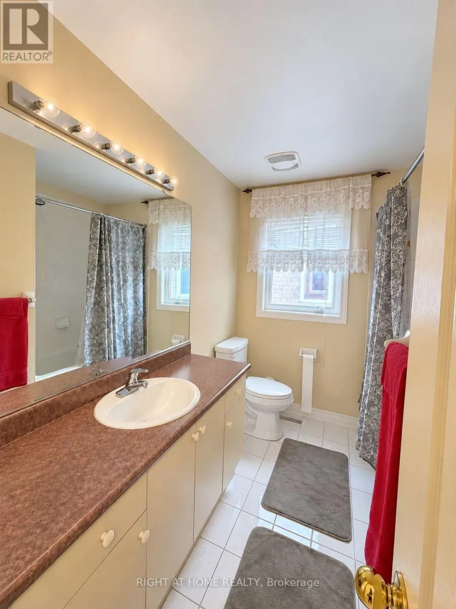 205 DEEPSPRINGS CRESCENT
