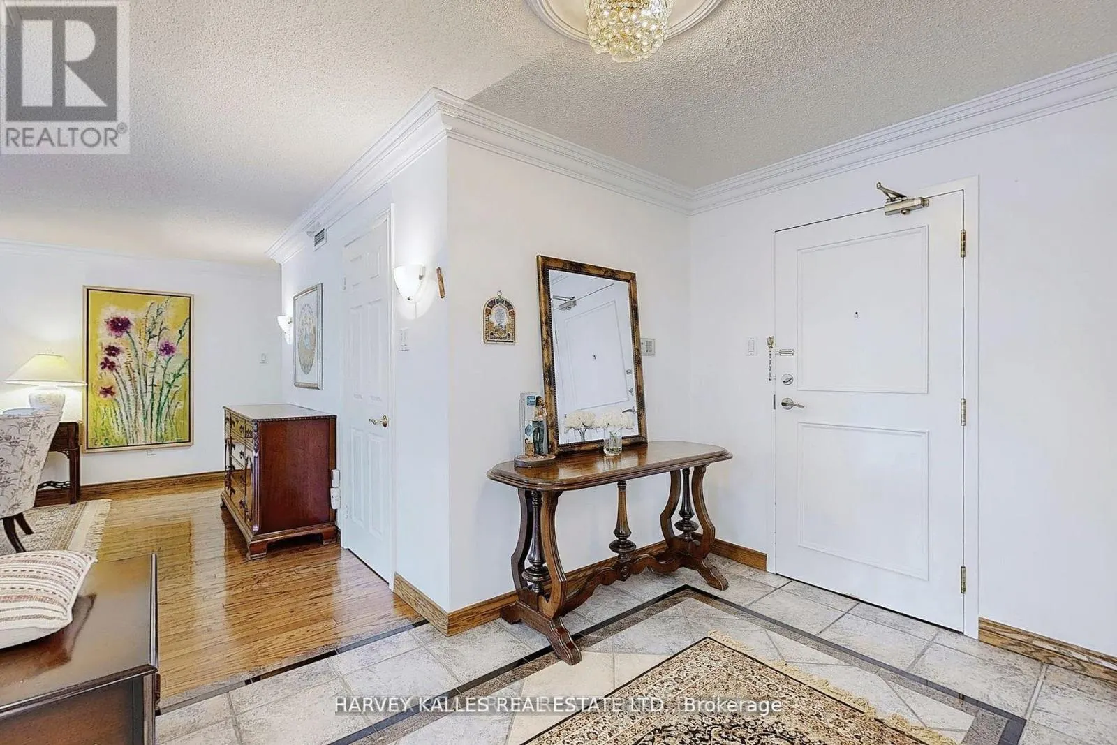 311 - 7300 YONGE STREET