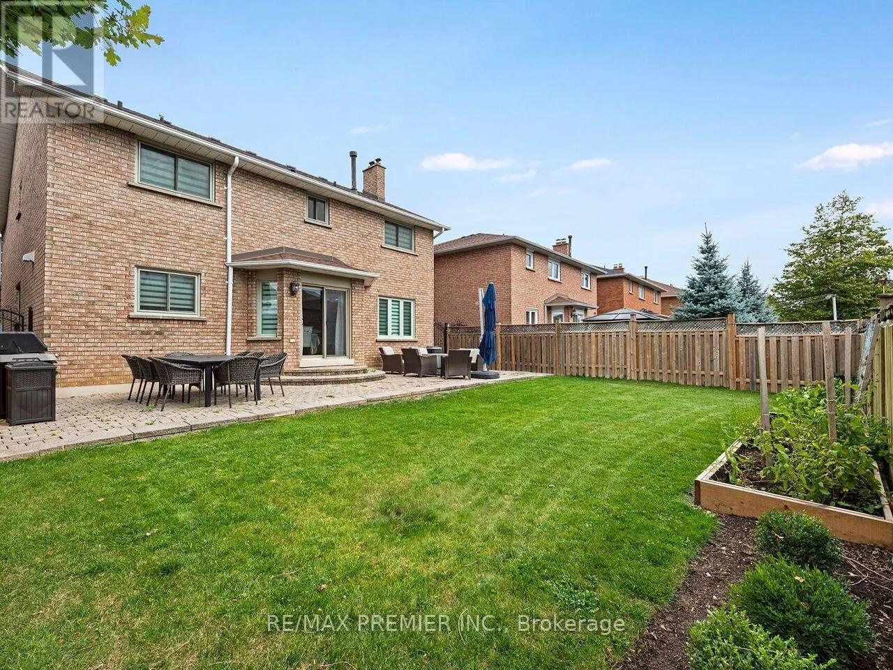 38 SPRING TOWN ROAD