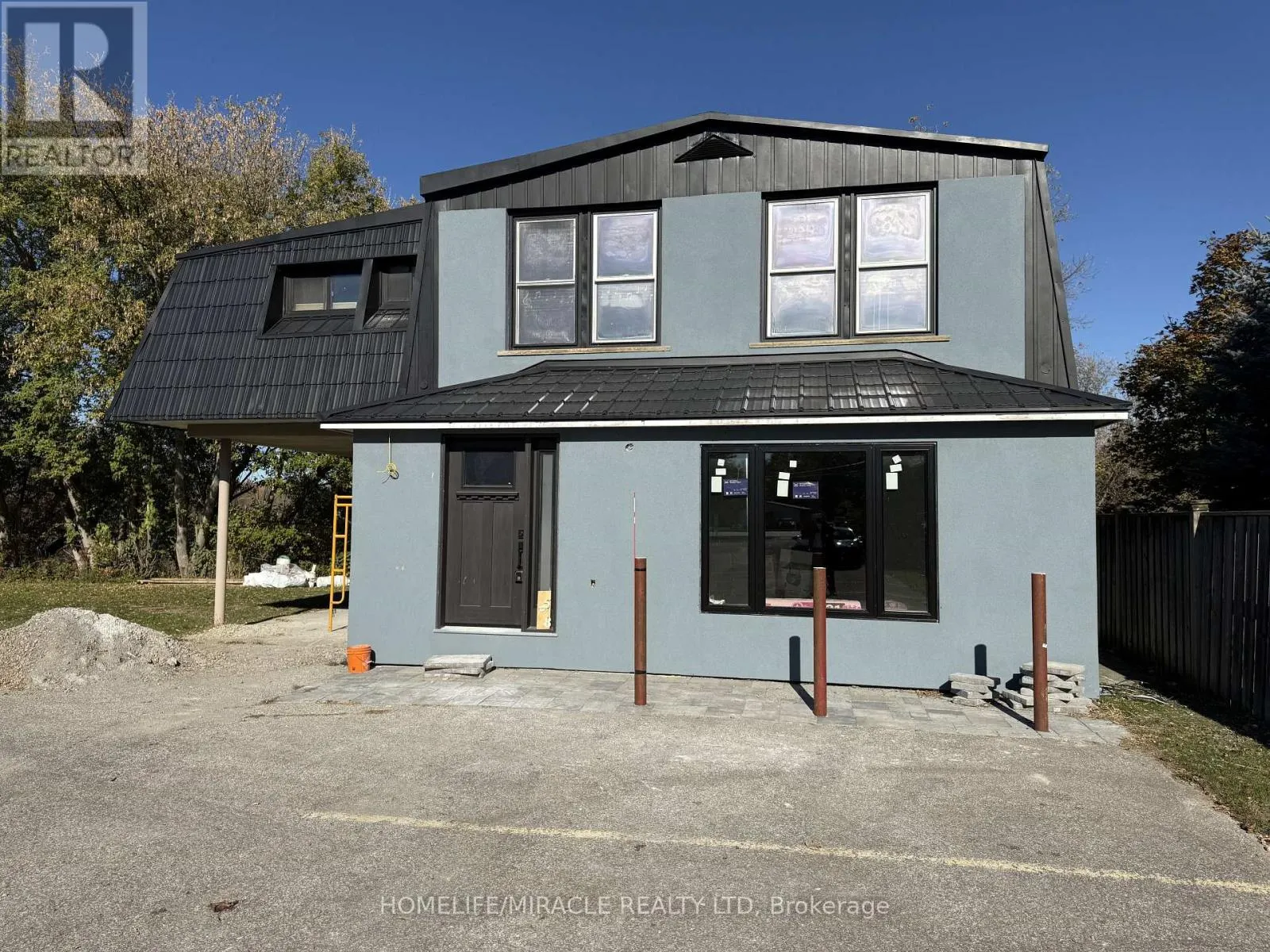 568 VICTORIA STREET