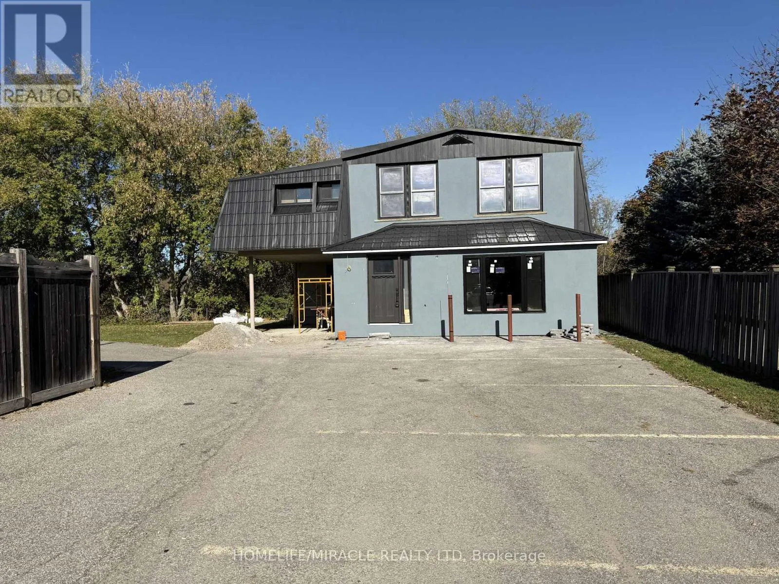 568 VICTORIA STREET