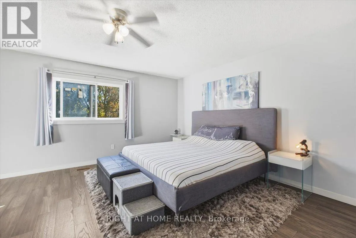 31 SUNBIRD BOULEVARD