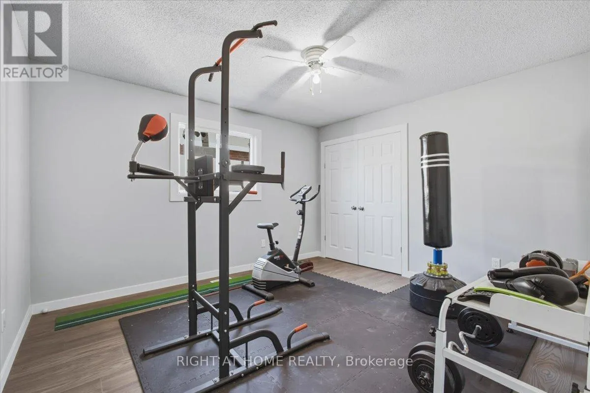 31 SUNBIRD BOULEVARD