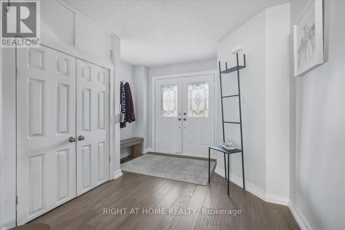31 SUNBIRD BOULEVARD