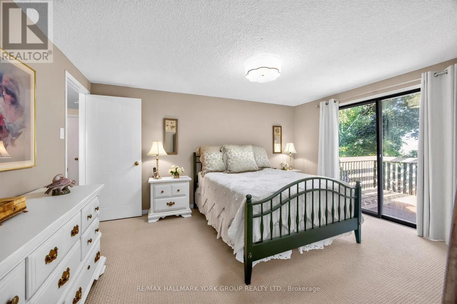 263 JOHN BOWSER CRESCENT