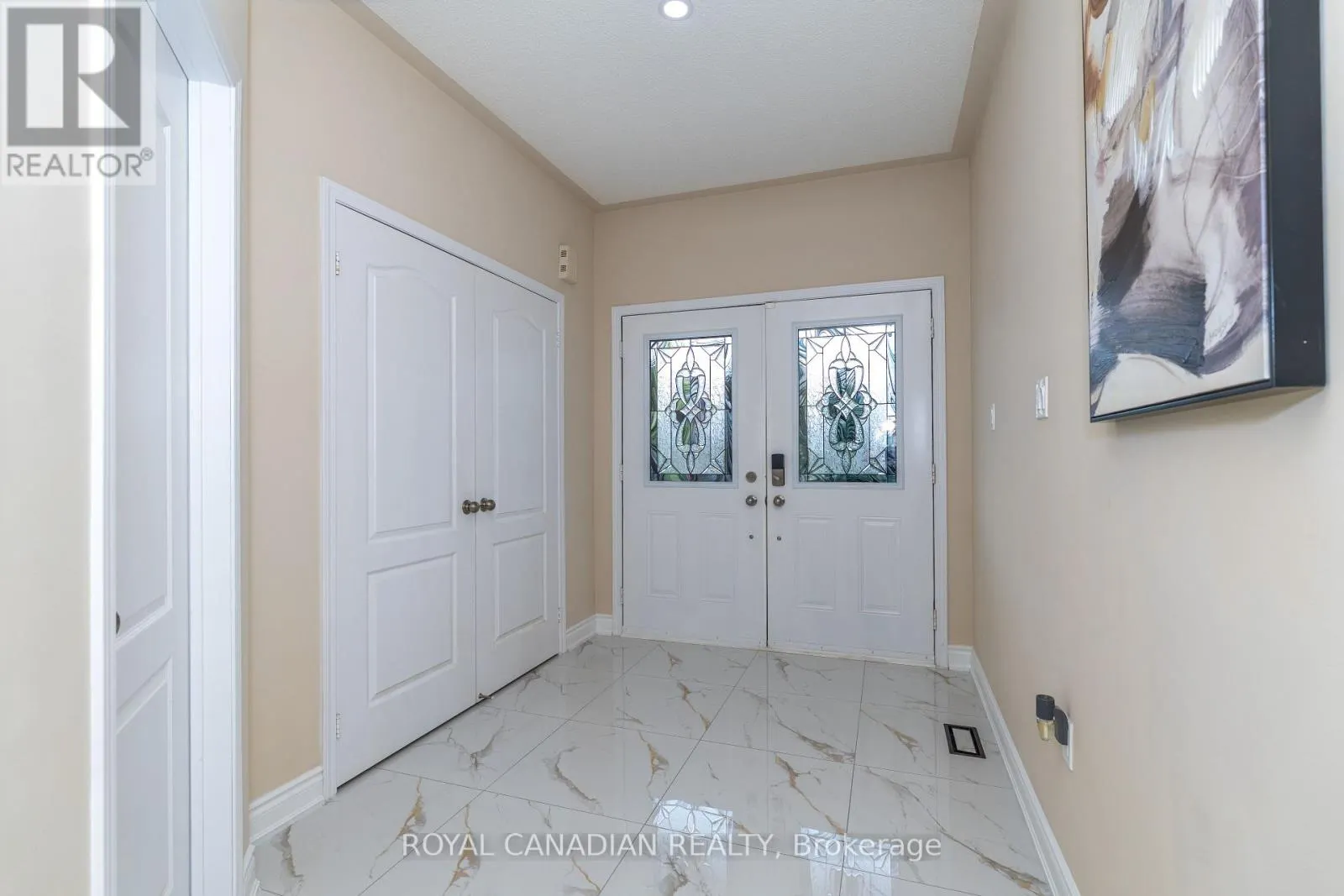 213 RICHARDSON CRESCENT