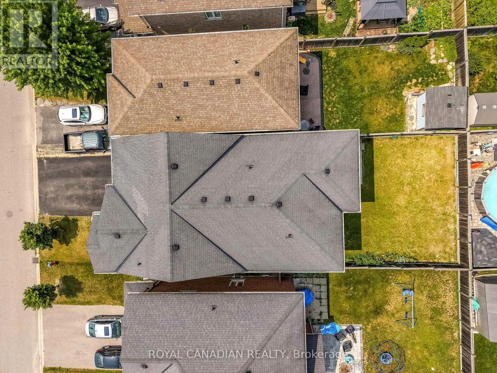 213 RICHARDSON CRESCENT